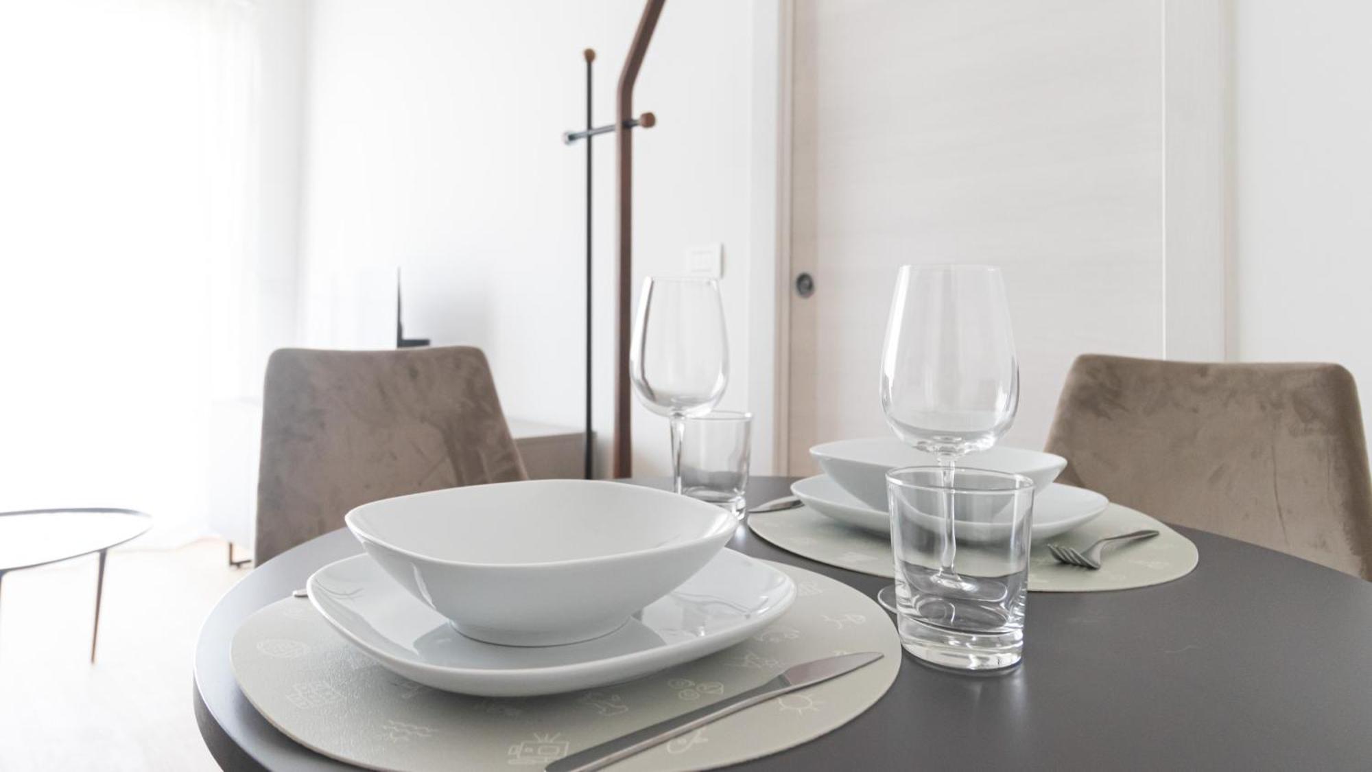 Italianway - Pasolini 70 C - Feel Uptown Milano Eksteriør billede